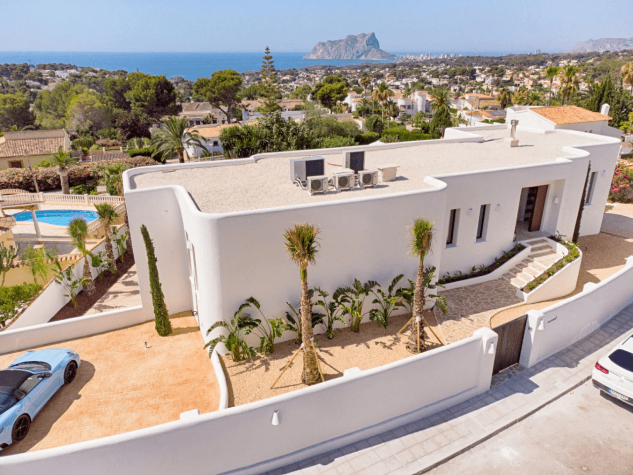 Moderne Luxusvilla mit Meerblick zu verkaufen in Moraira
