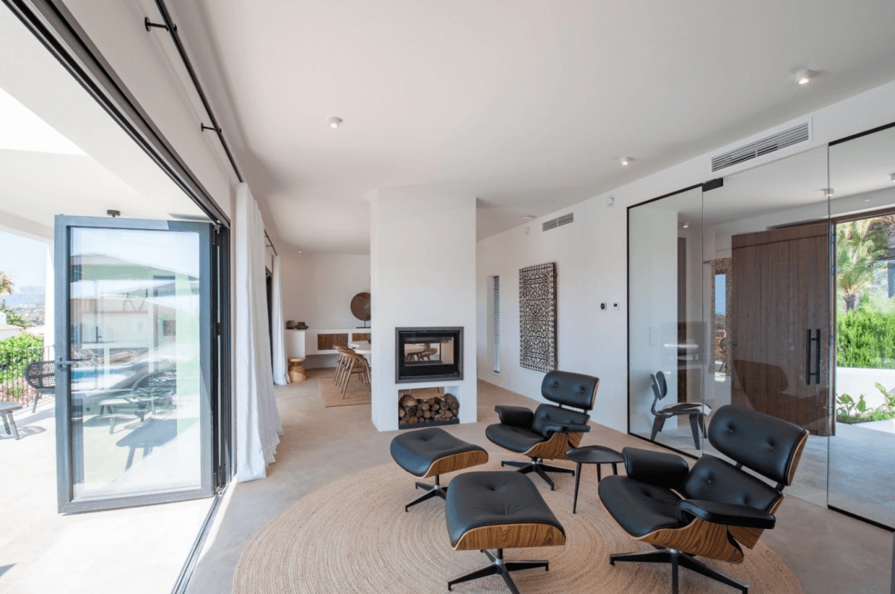Moderne Luxusvilla mit Meerblick zu verkaufen in Moraira