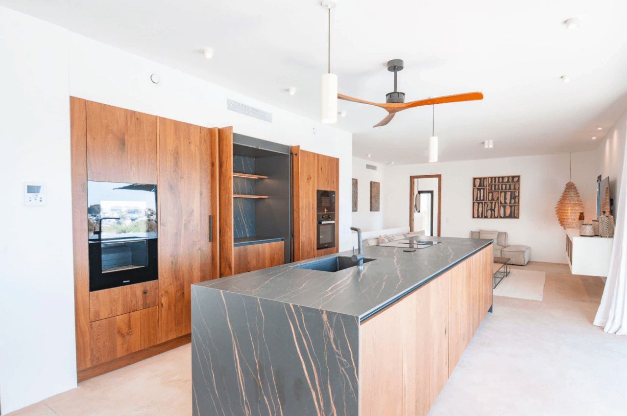 Moderne Luxusvilla mit Meerblick zu verkaufen in Moraira