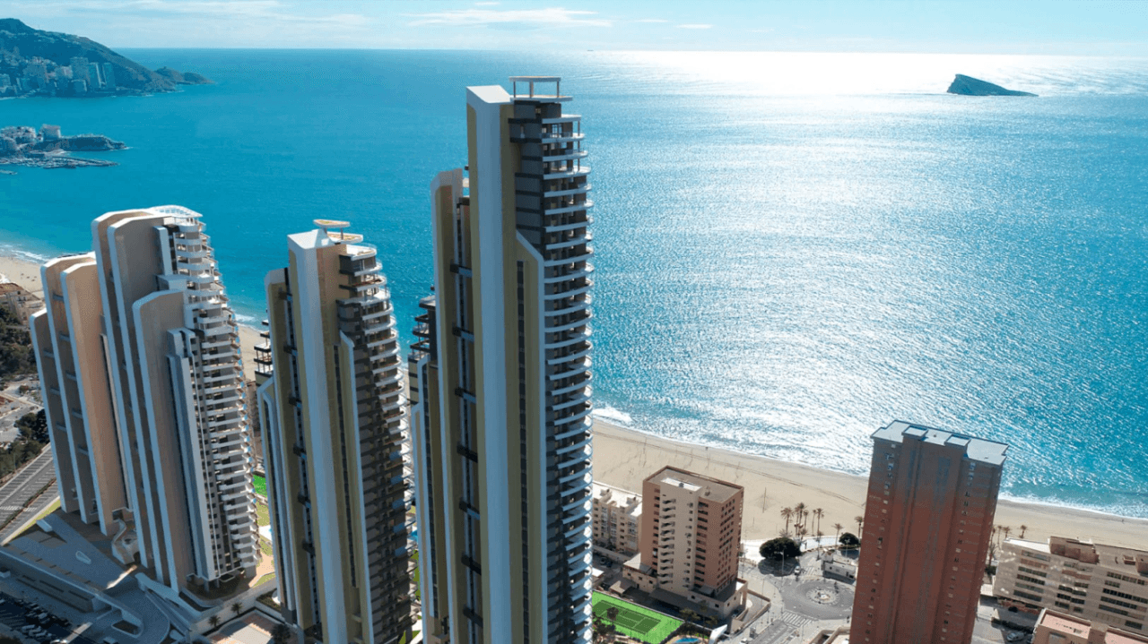 Nowe apartamenty przy plaży Poniente w Benidormie