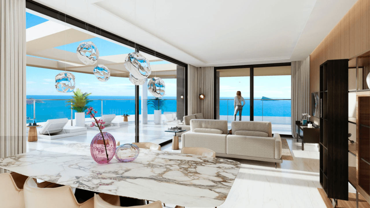 Nybygde leiligheter ved Poniente-stranden, Benidorm