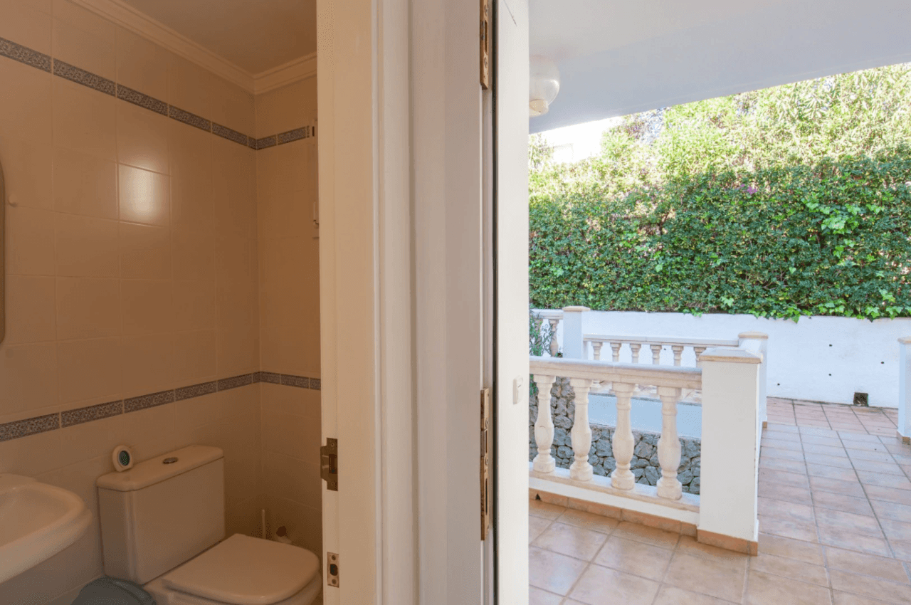 Charmende lejlighed med imponerende havudsigt i Moraira
