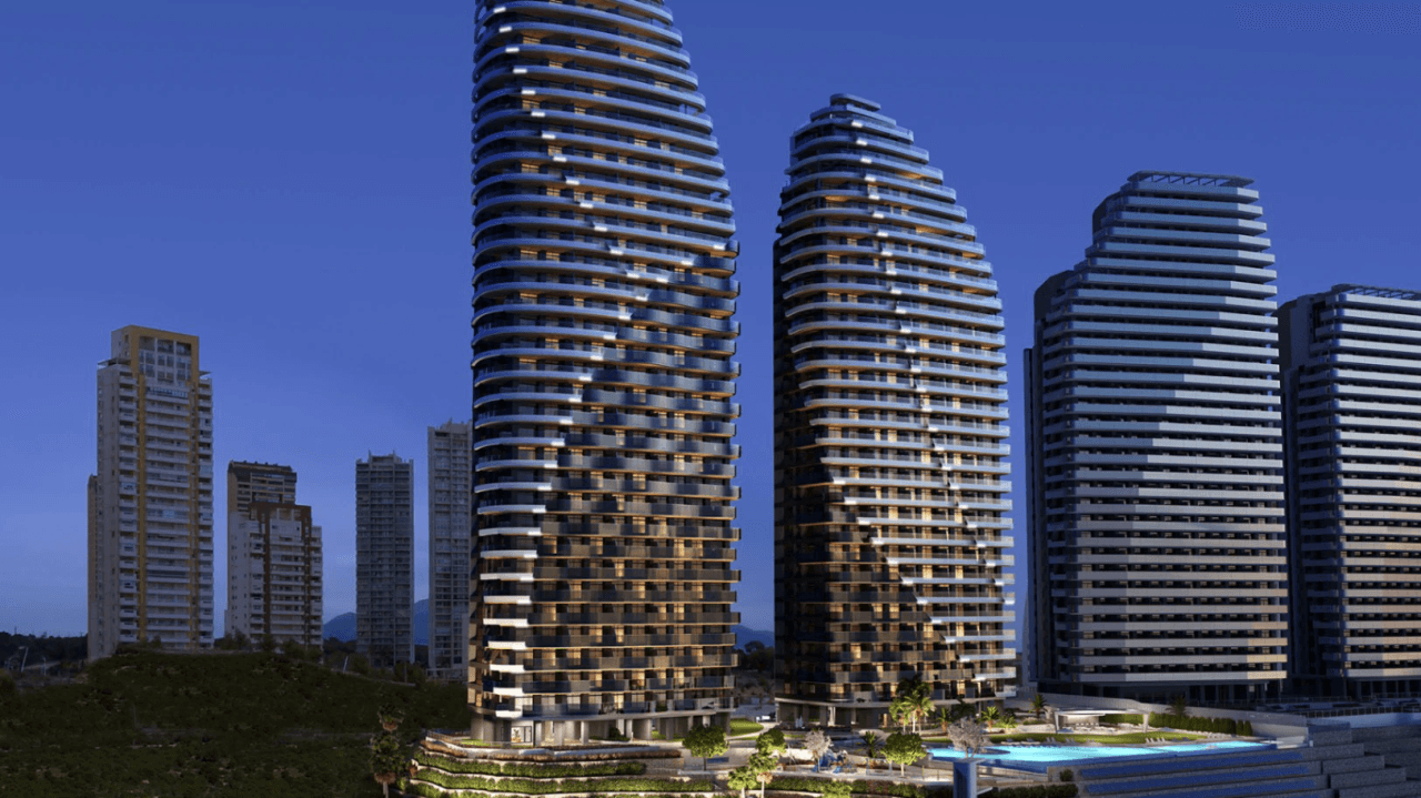 Nybygde leiligheter ved Poniente-stranden, Benidorm