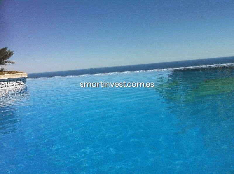 Impressive Luxury Villa with Pool and Spectacular Views in Costa Blanca