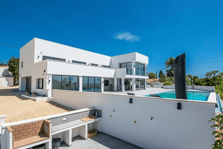 Moderne rummelig villa med havudsigt nær kysten af Altea