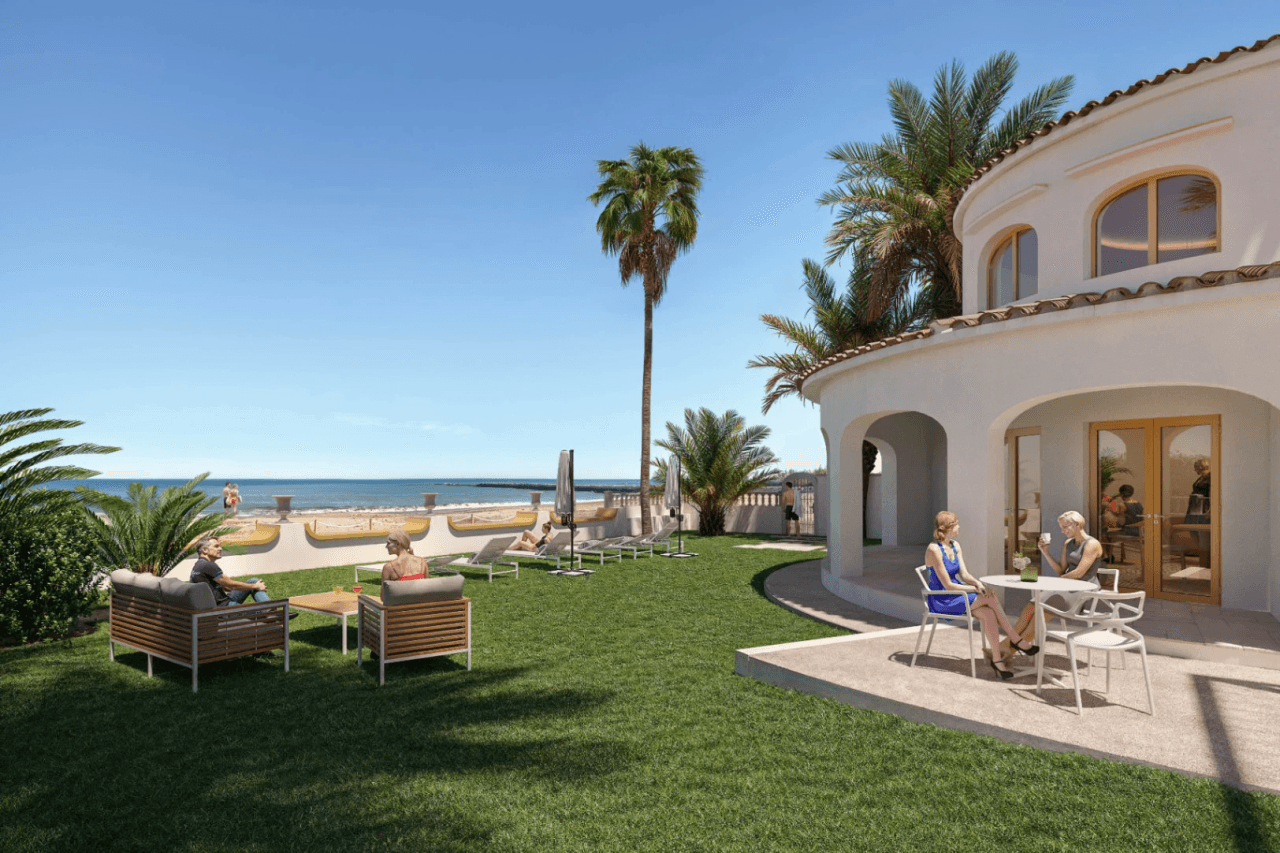 New townhouses within walking distance of the beach