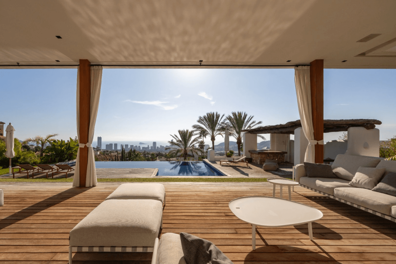 Villa med panoramautsikt over havet og horisonten i Benidorm