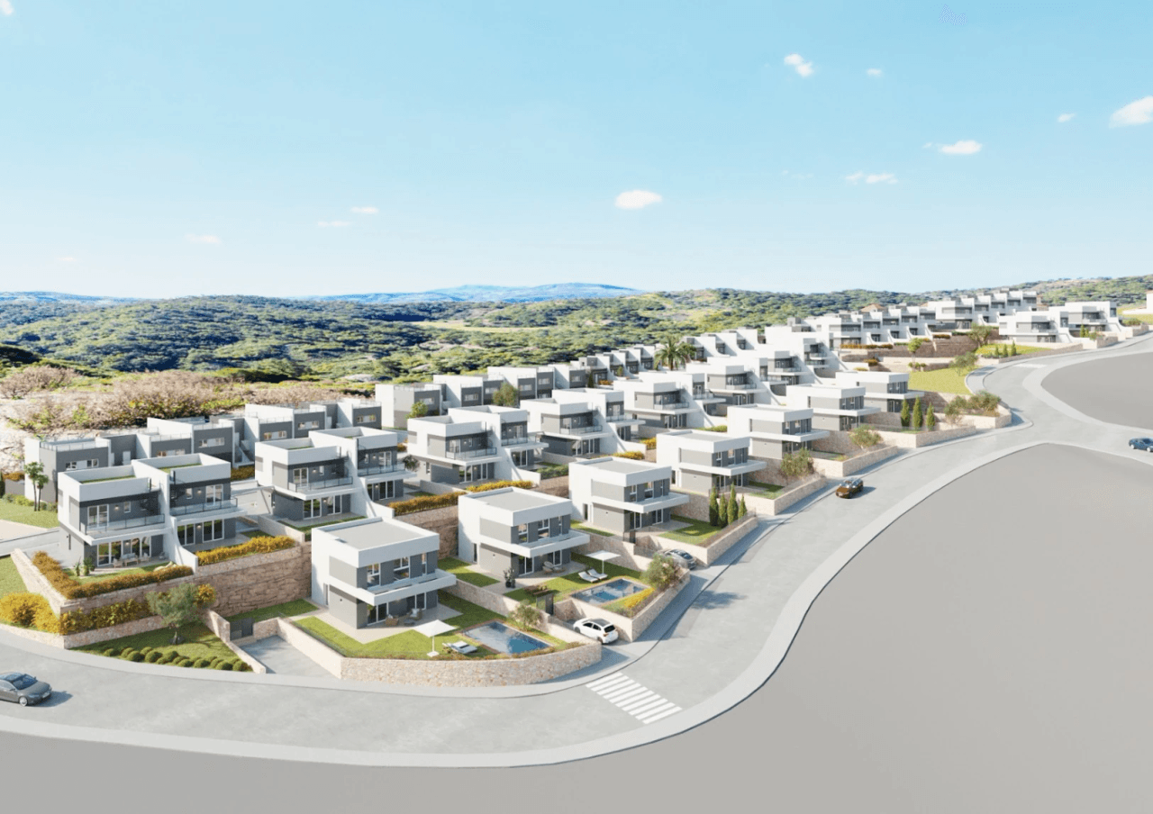 Nybygde villaer i et naturlig miljø