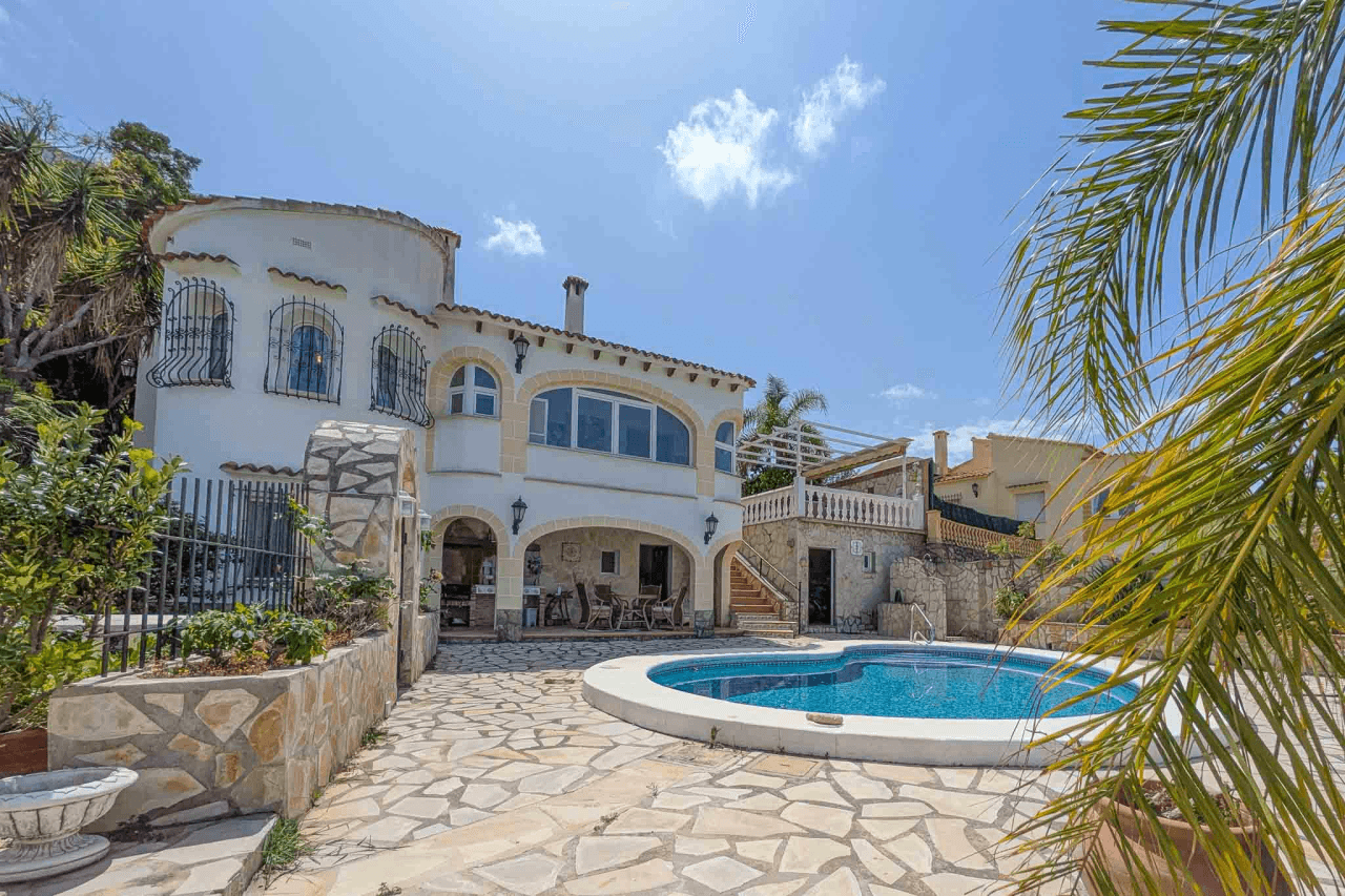 Villa til salg i Denia