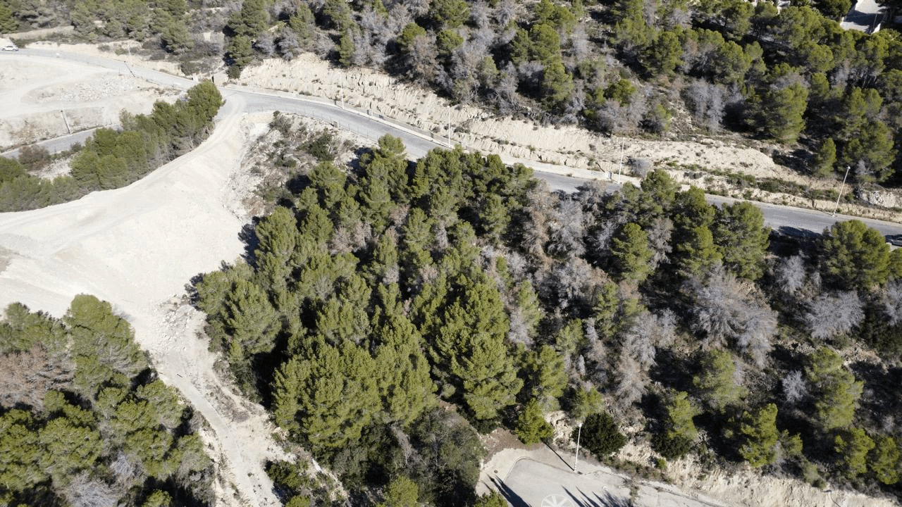 Grund med sydvendt orientering i Calpe