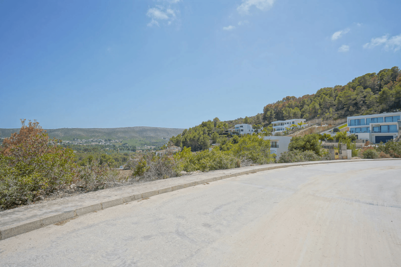 Terrain à la vente à Javea