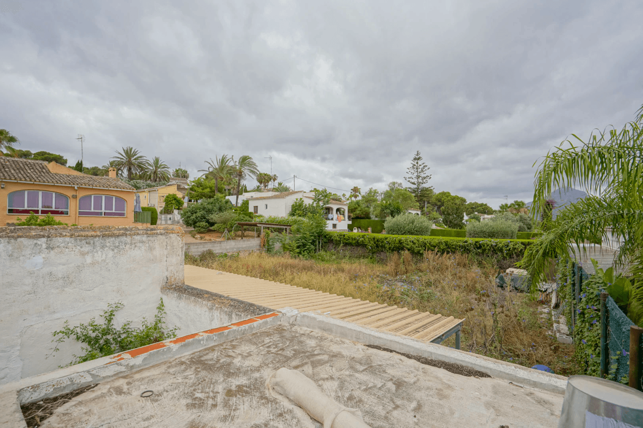 Terrain à la vente à Javea