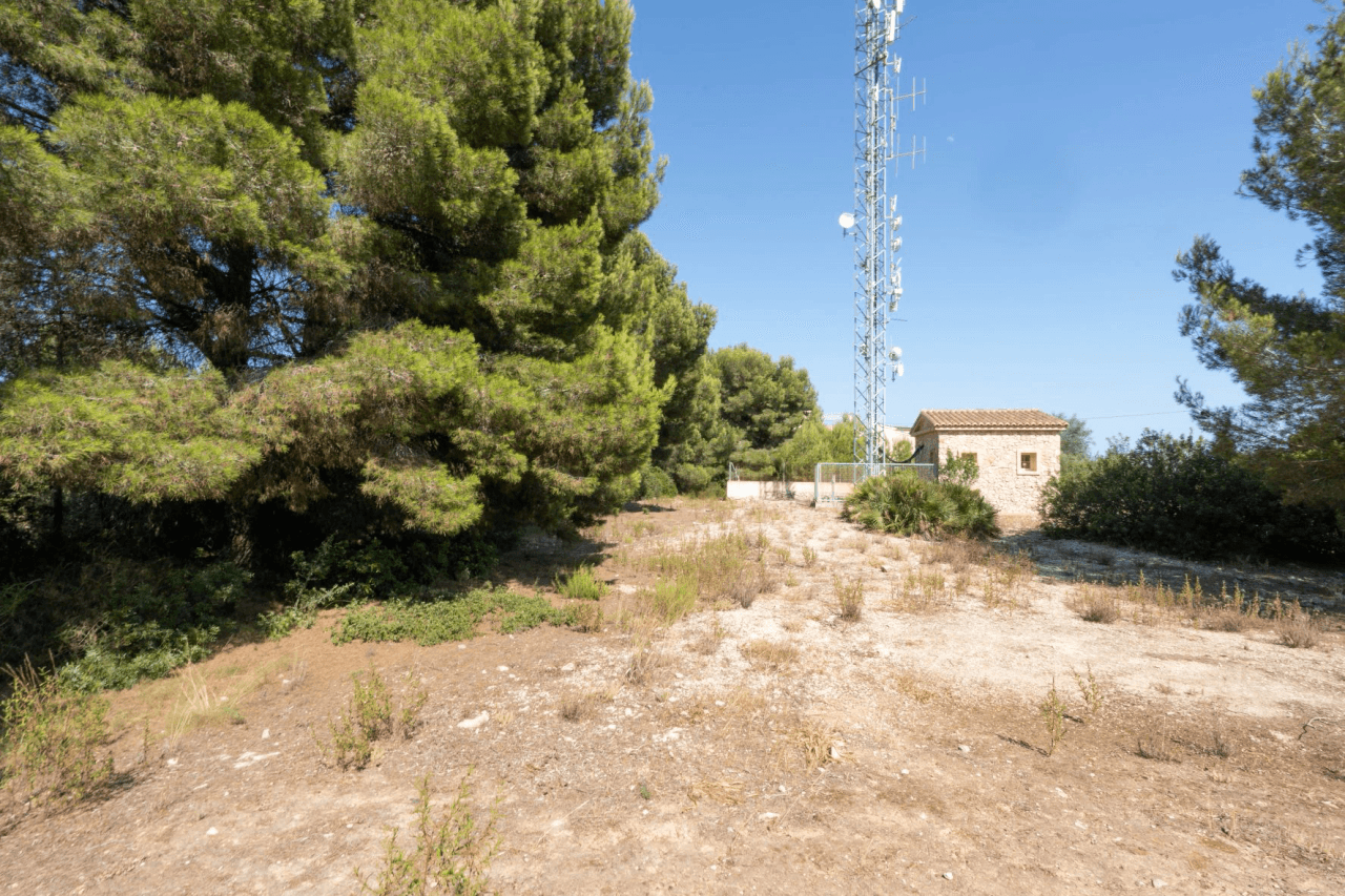 Terrain à la vente à Javea