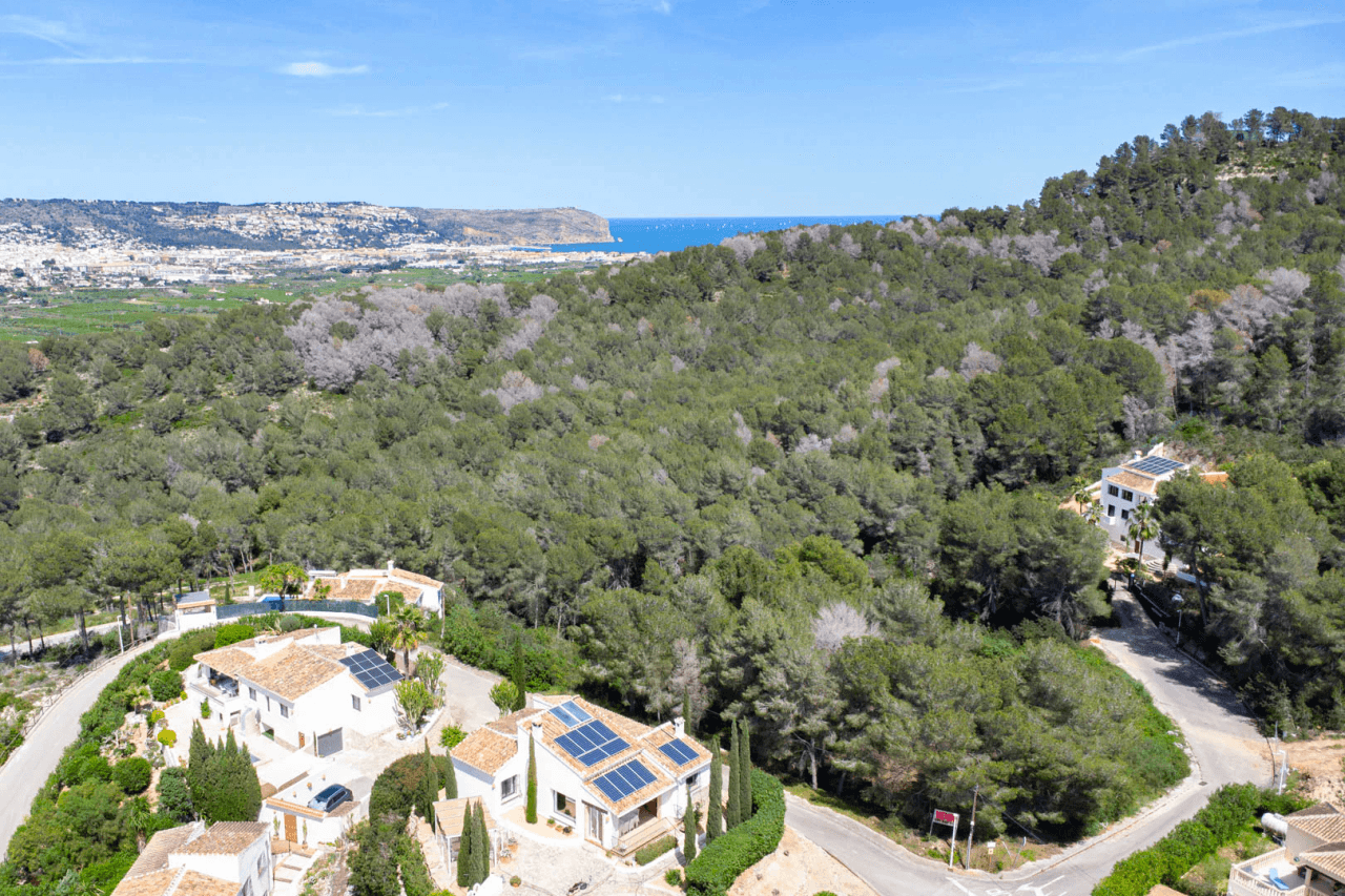 Terrain à la vente à Javea