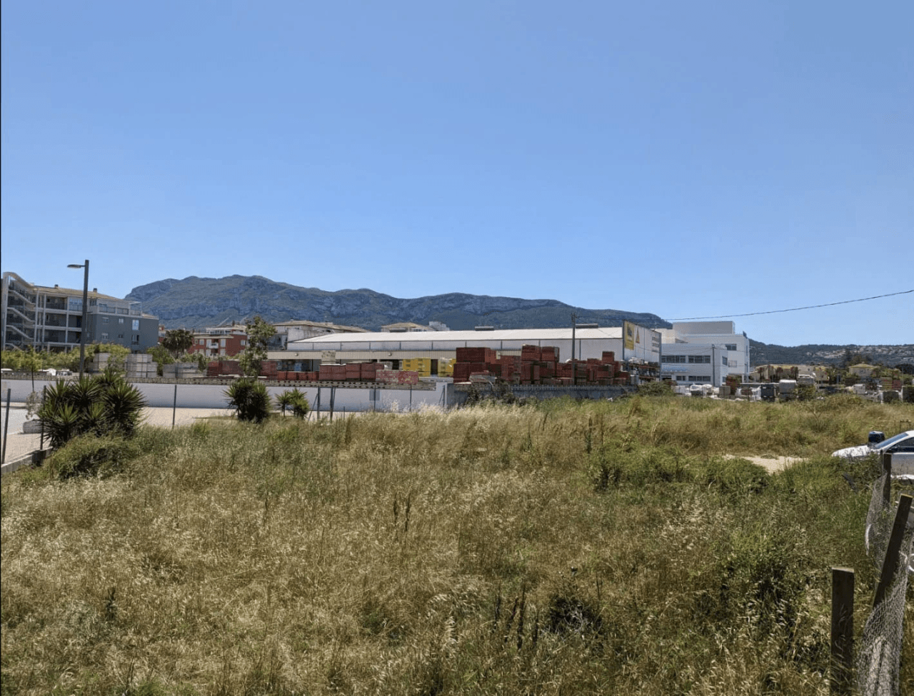 Plott til salg i Denia