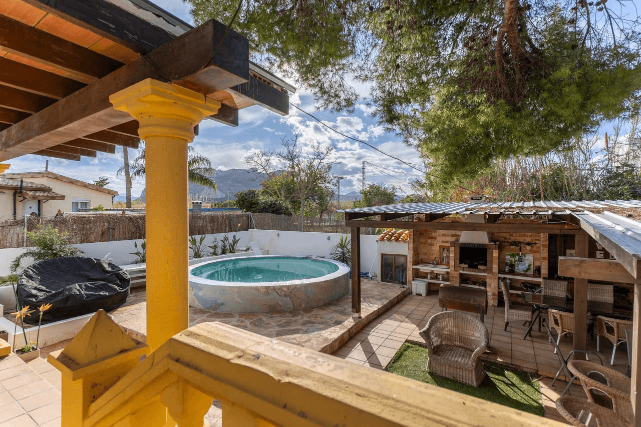 Villa til salg i Denia