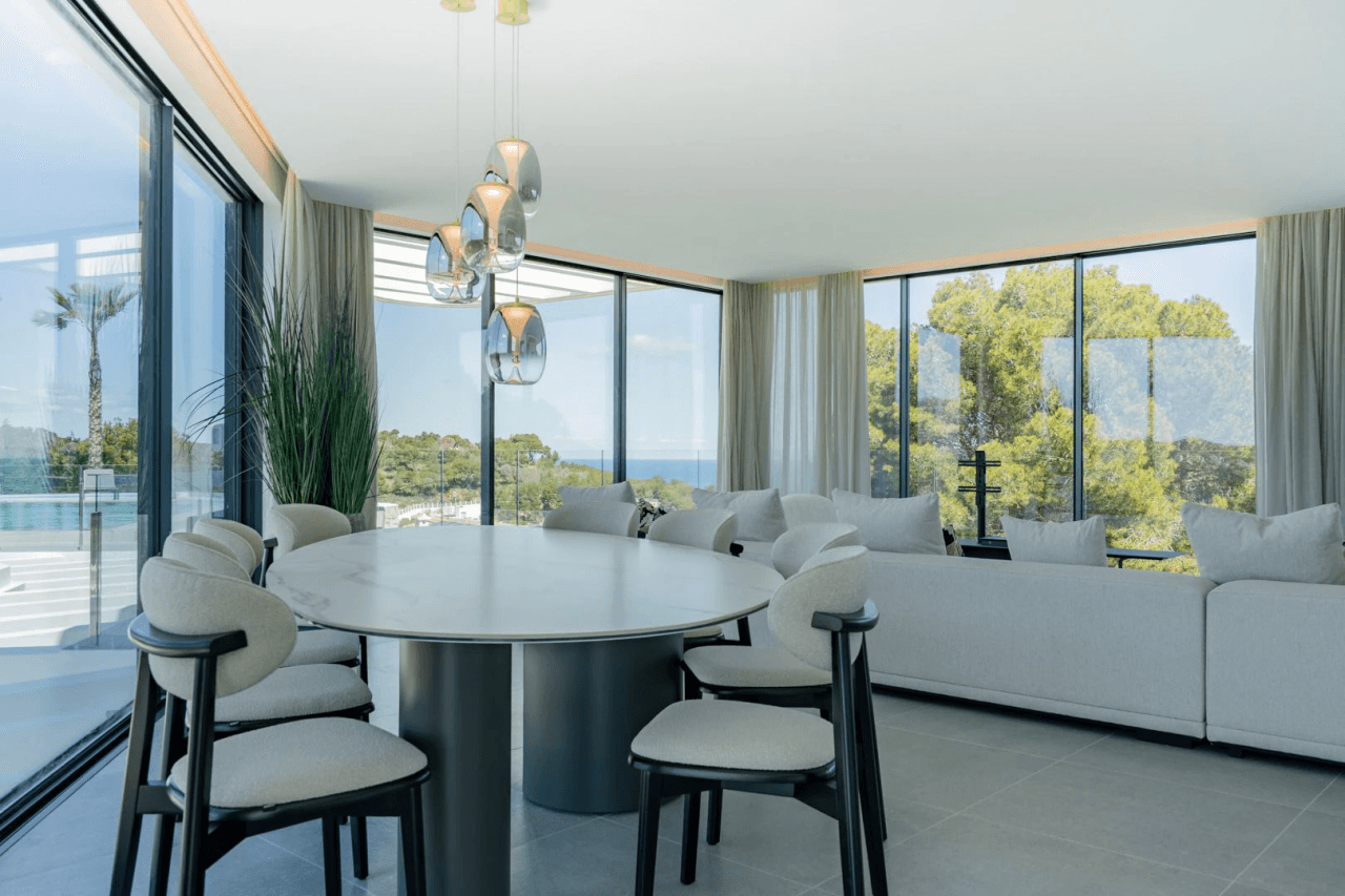 Fantastique villa de luxe avec vue panoramique sur la mer