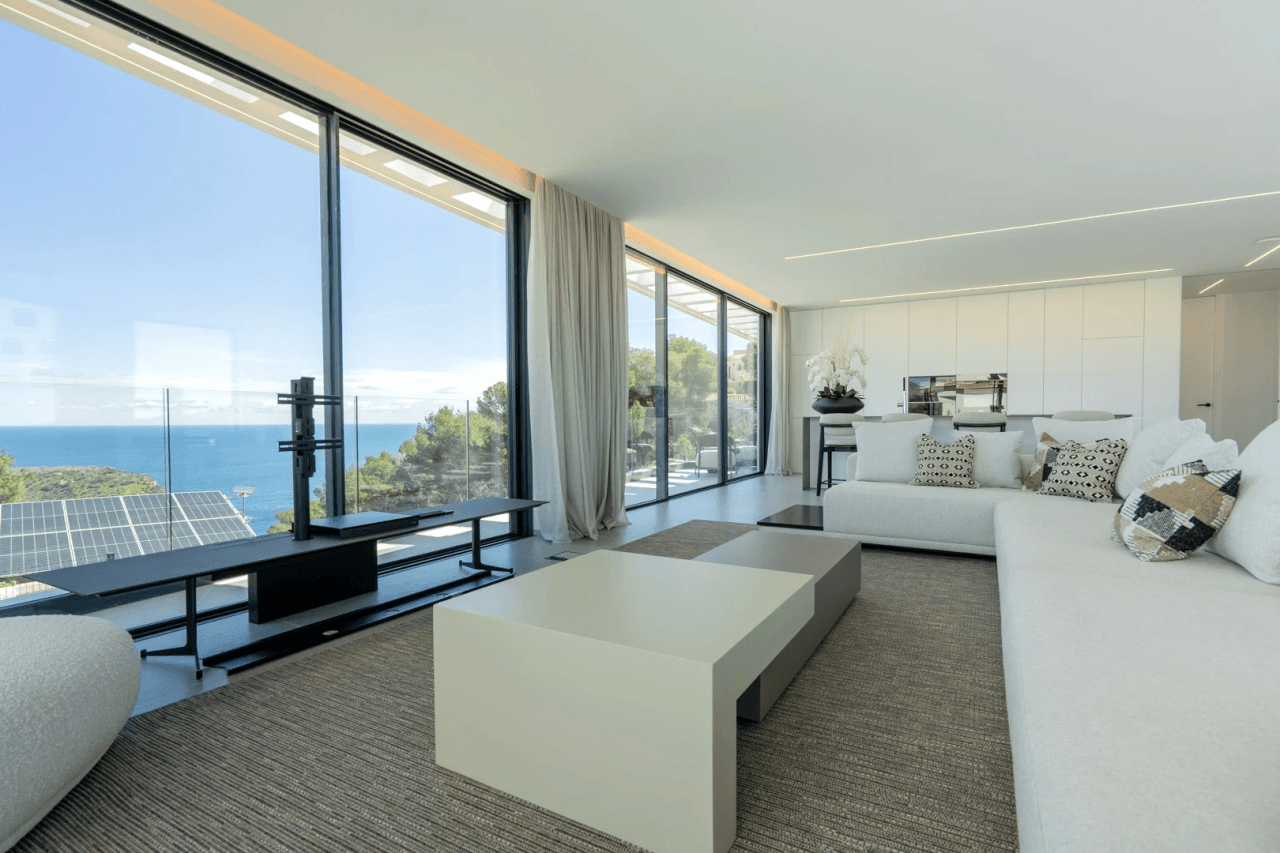Fantastique villa de luxe avec vue panoramique sur la mer