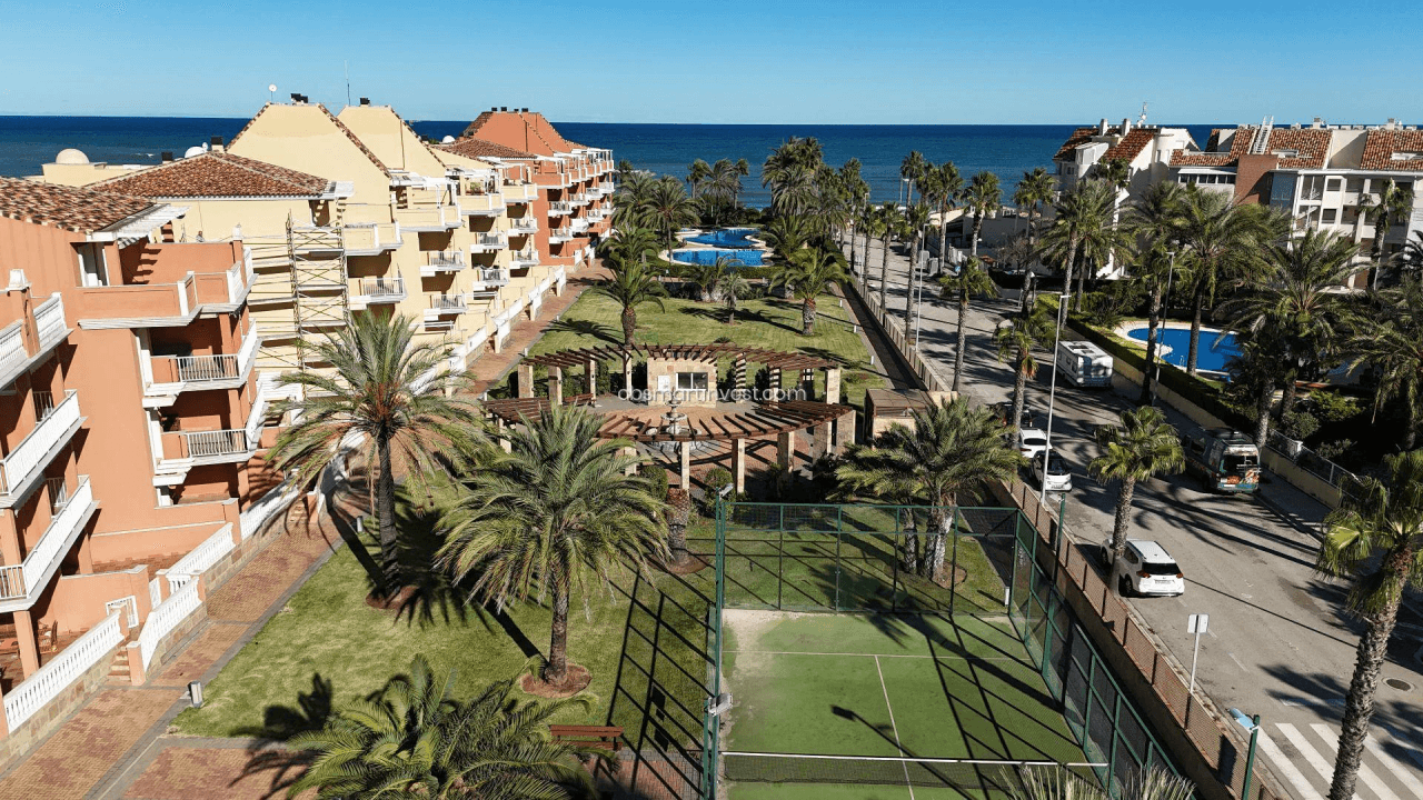 Leilighet i første linje ved stranden i Las Marinas, Dénia