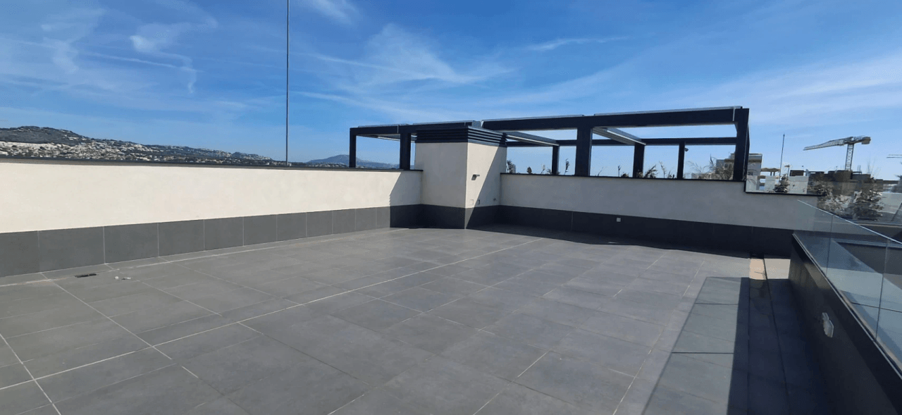 Nyoppusset penthouse med panoramautsikt over Calpe og havet.