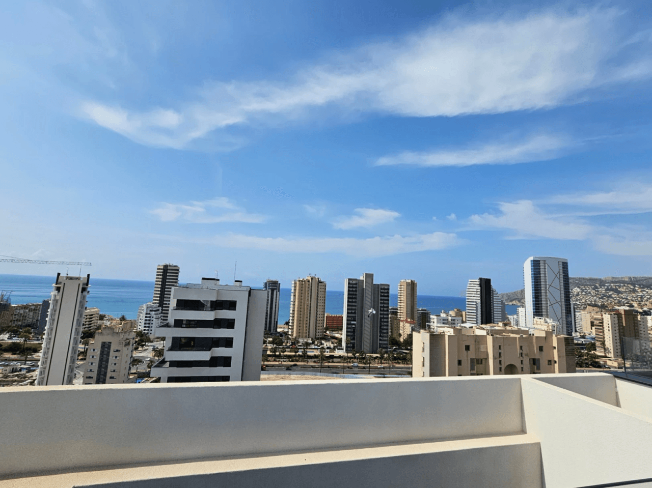 Nyoppusset penthouse med panoramautsikt over Calpe og havet.