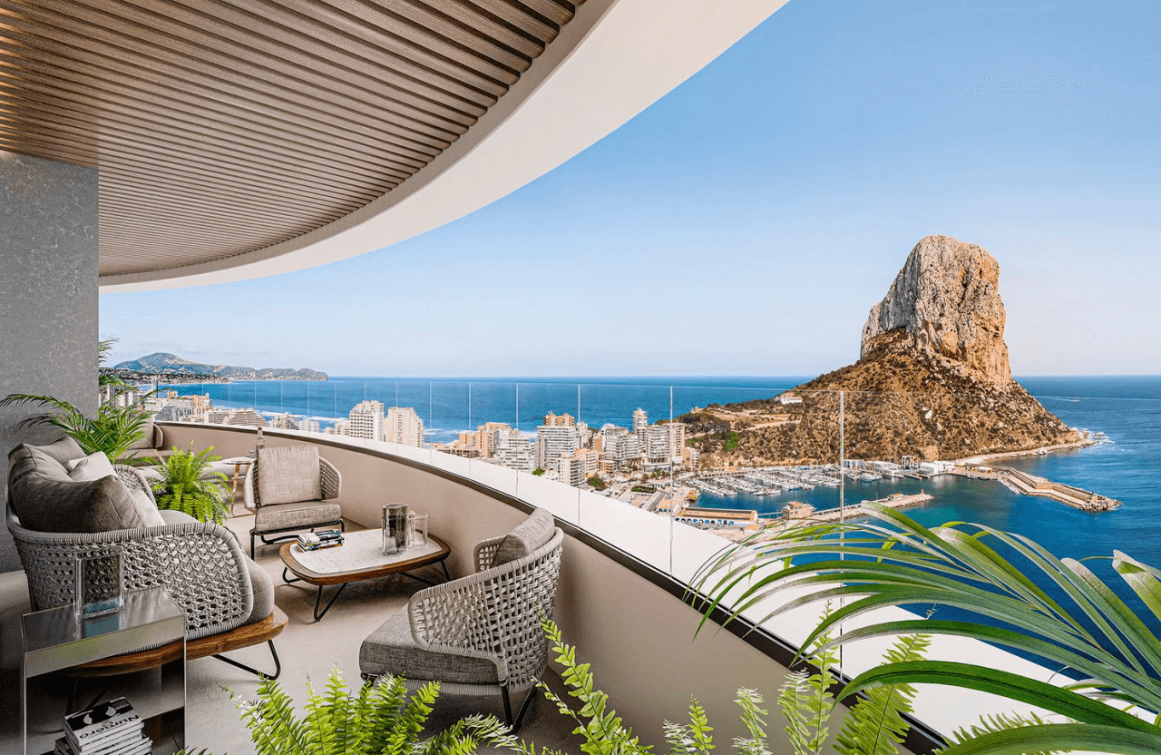 Ny opførelse i Calpe. Luksuslejligheder i anden række til havet.