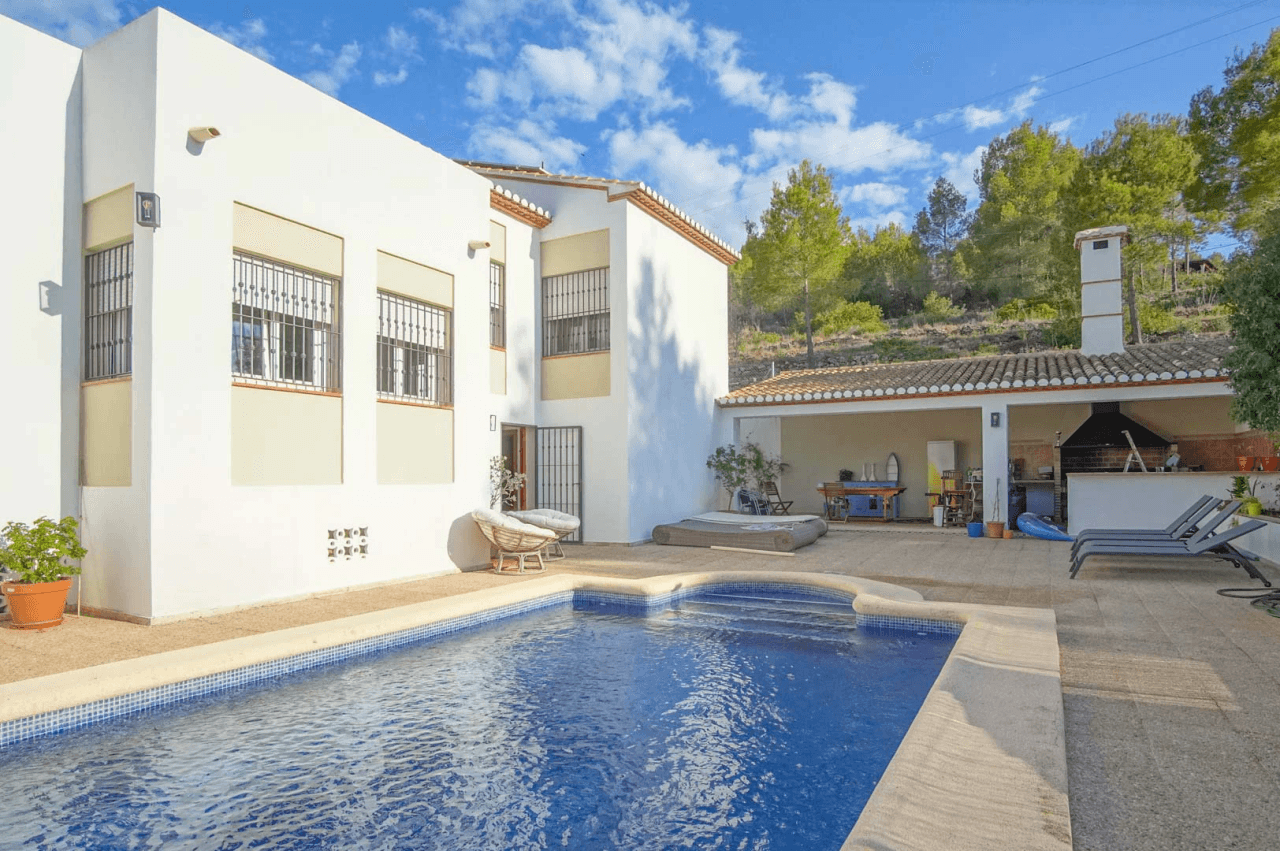 Villa til salg i Denia