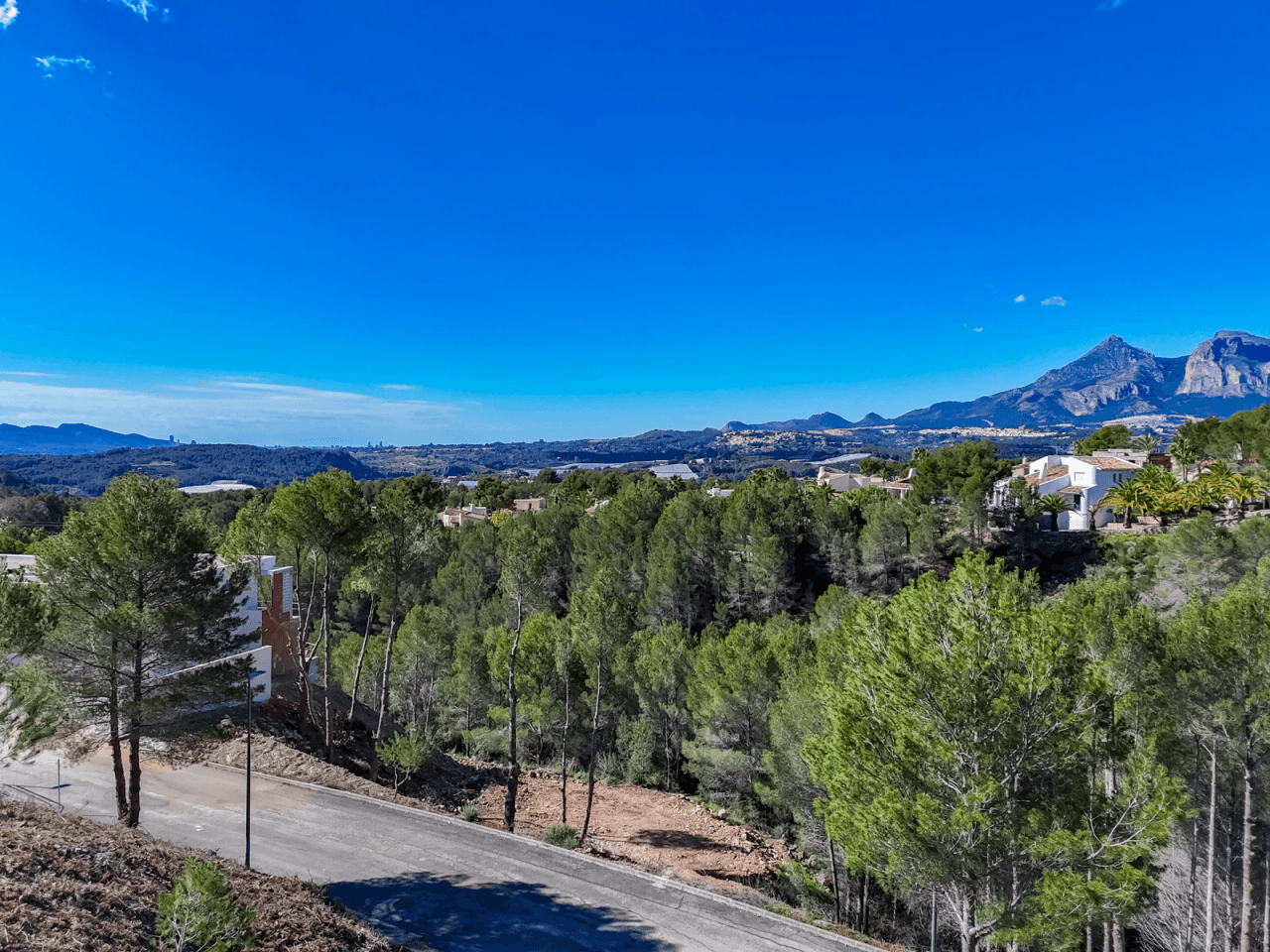 Plot for sale in Altea