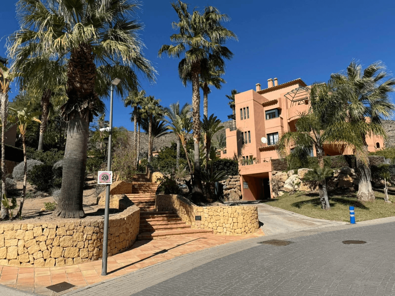 Appartement mit spektakulärem Blick auf das Meer und Benidorm.