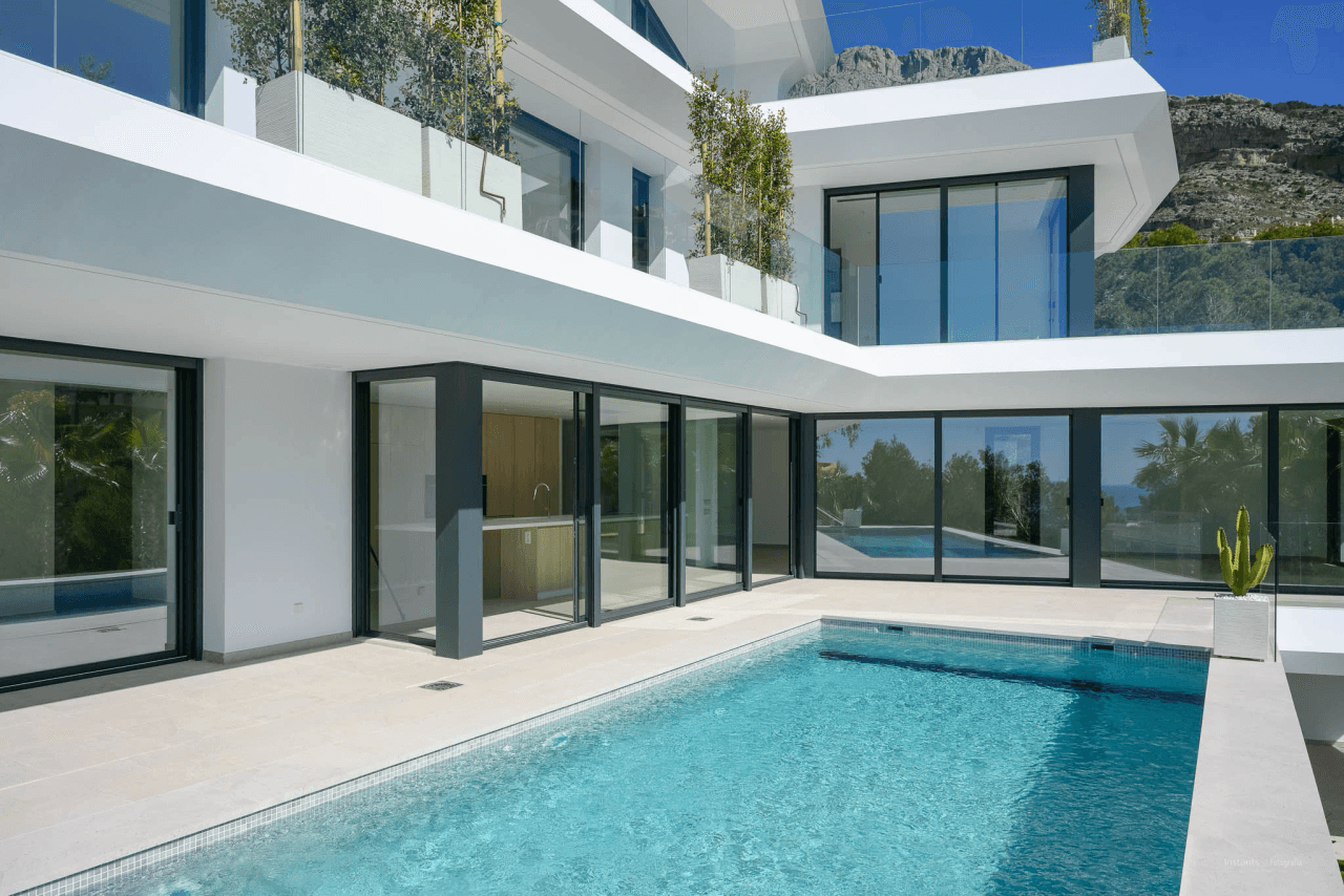 Villa for sale in Altea