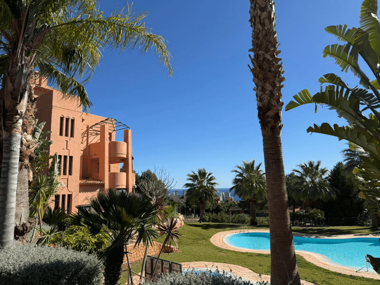 Appartement mit spektakulärem Blick auf das Meer und Benidorm.