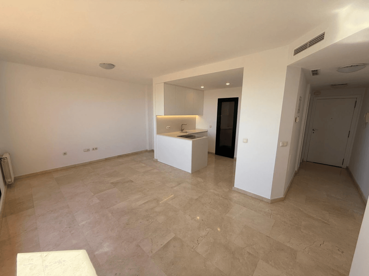 Appartement mit spektakulärem Blick auf das Meer und Benidorm.