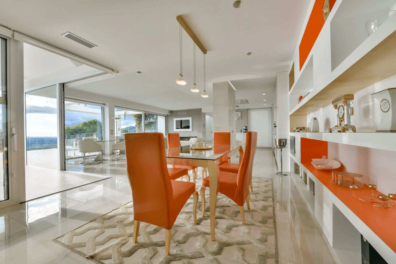 Modern luxury villa with panoramic views of the Mediterranean Sea in the prestigious Sierra de Altea.