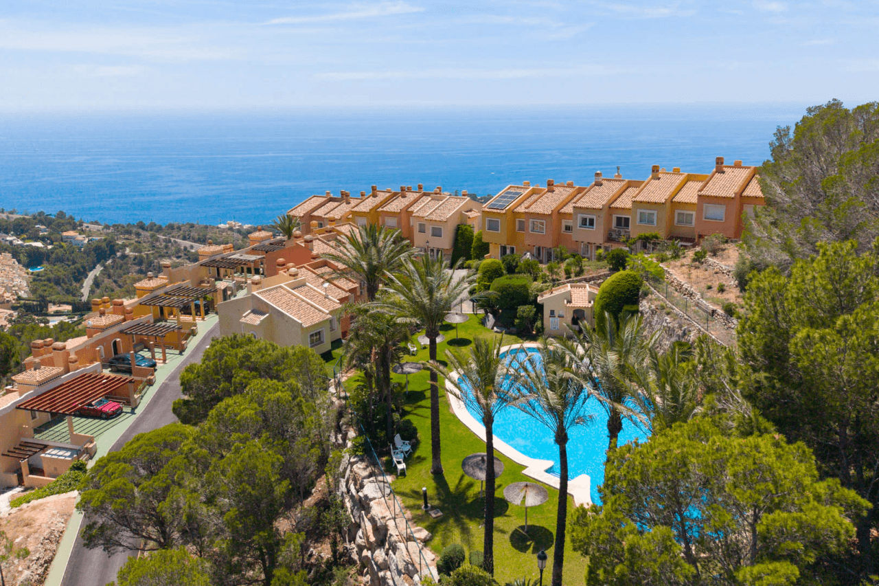 Villa for sale in Altea