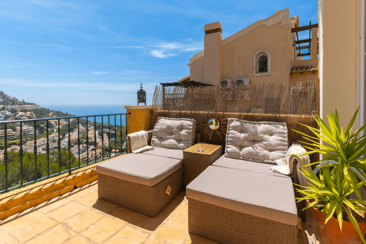 Villa for sale in Altea