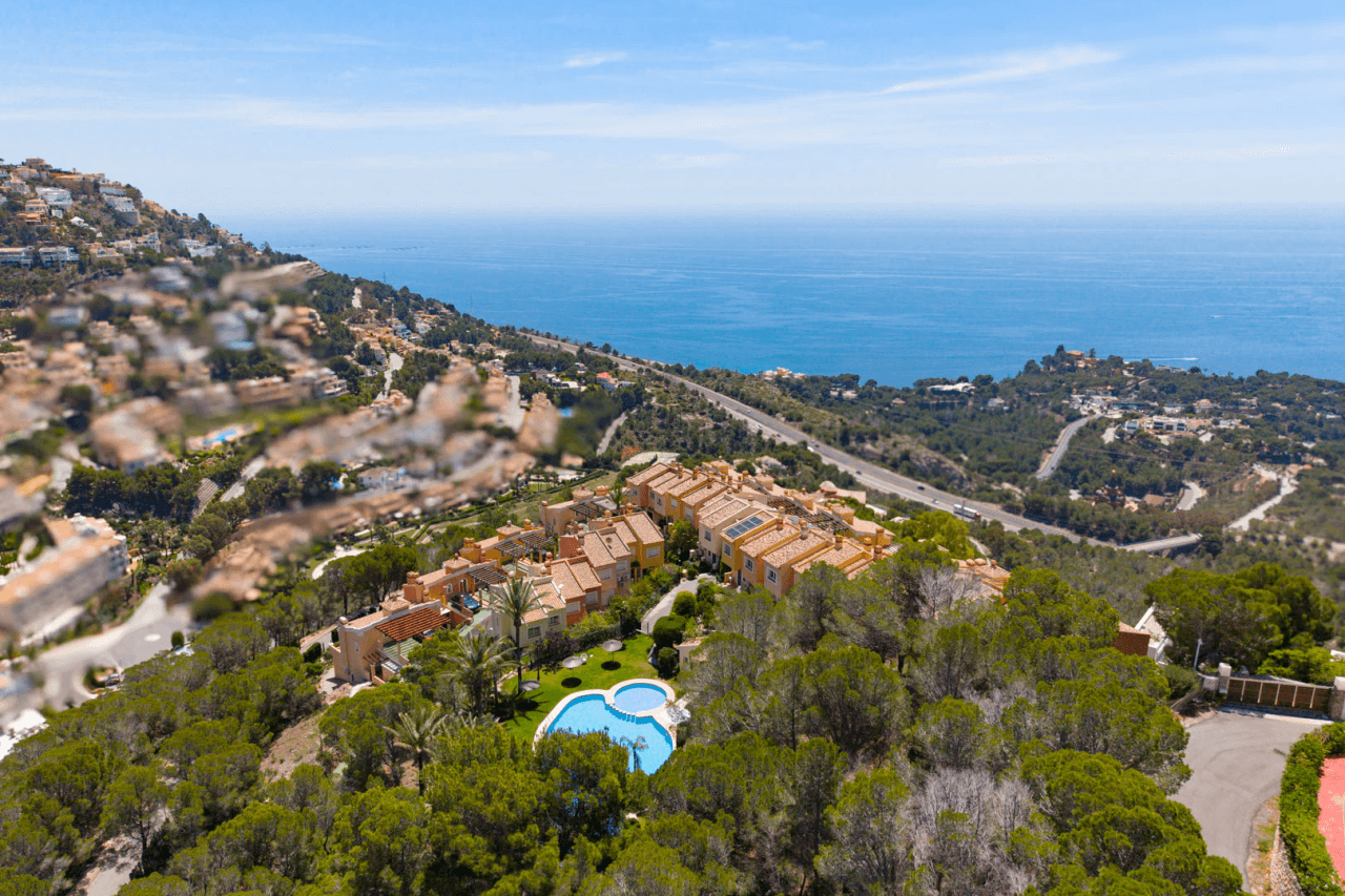 Villa for sale in Altea