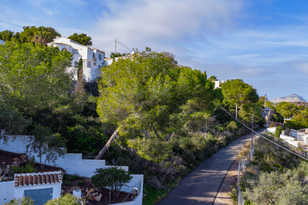 Terrain à la vente à Javea