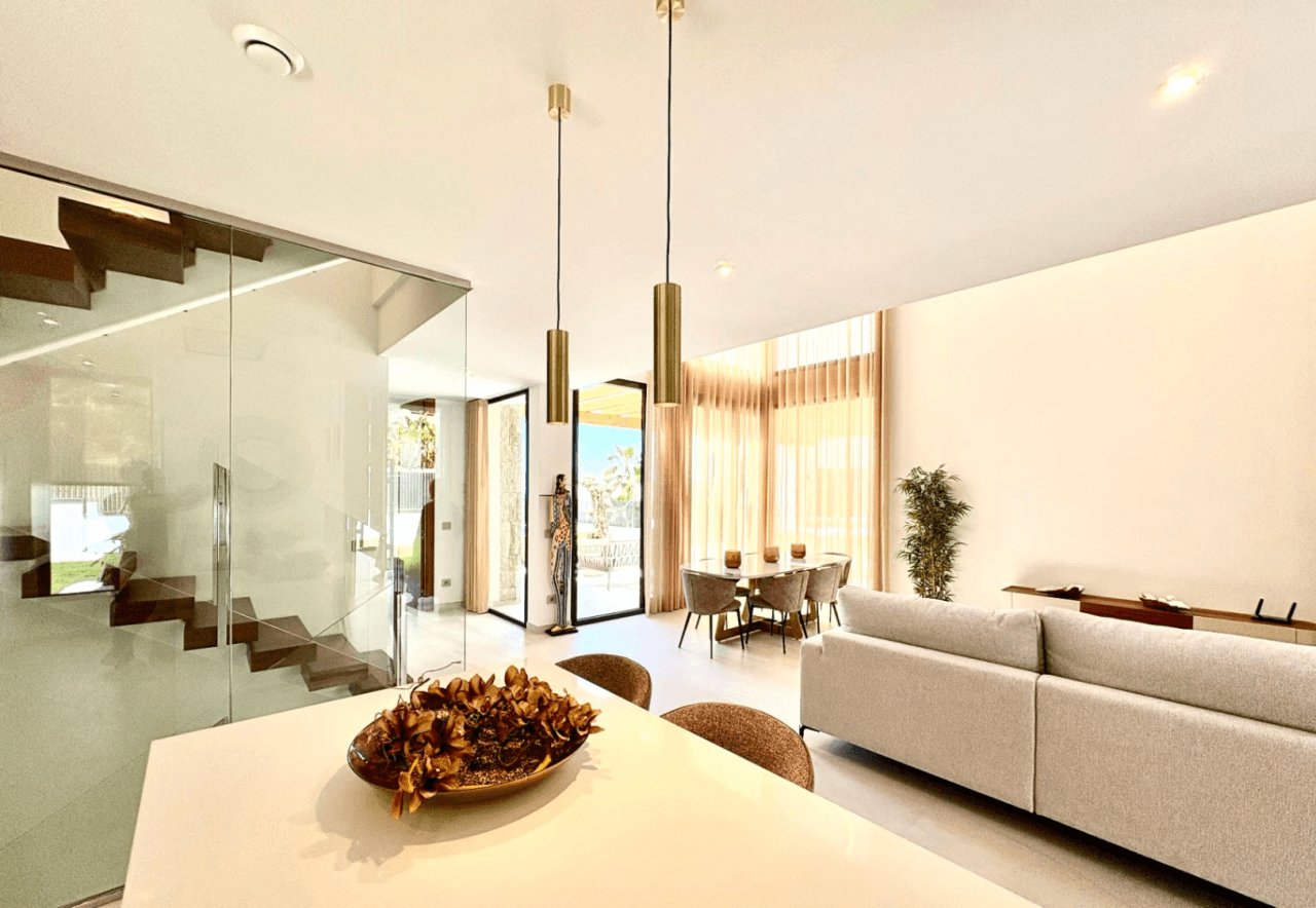 Moderne Villa bezugsfertig