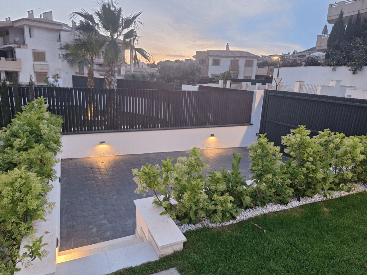 Moderne Villa bezugsfertig