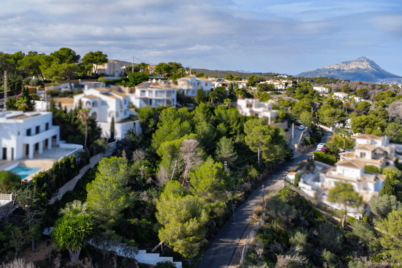 Terrain à la vente à Javea