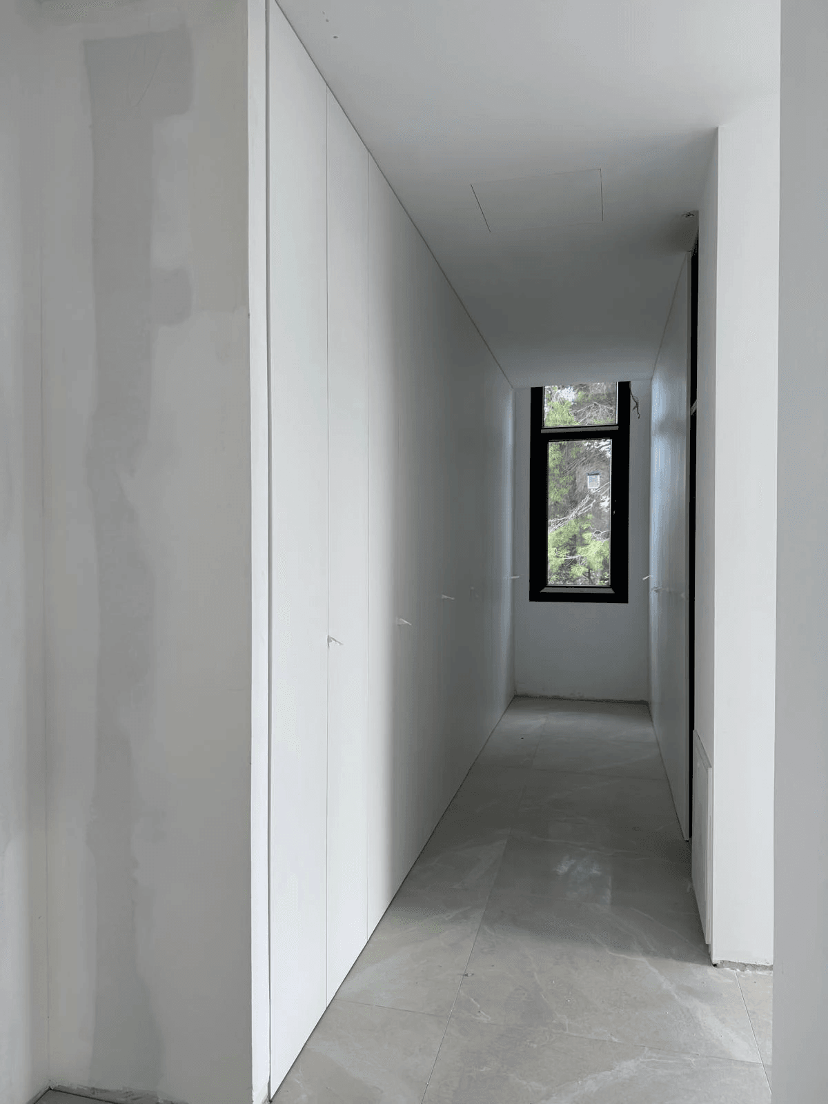 Moderne villa under bygging med utsikt over Peñon de Ifach i Calpe