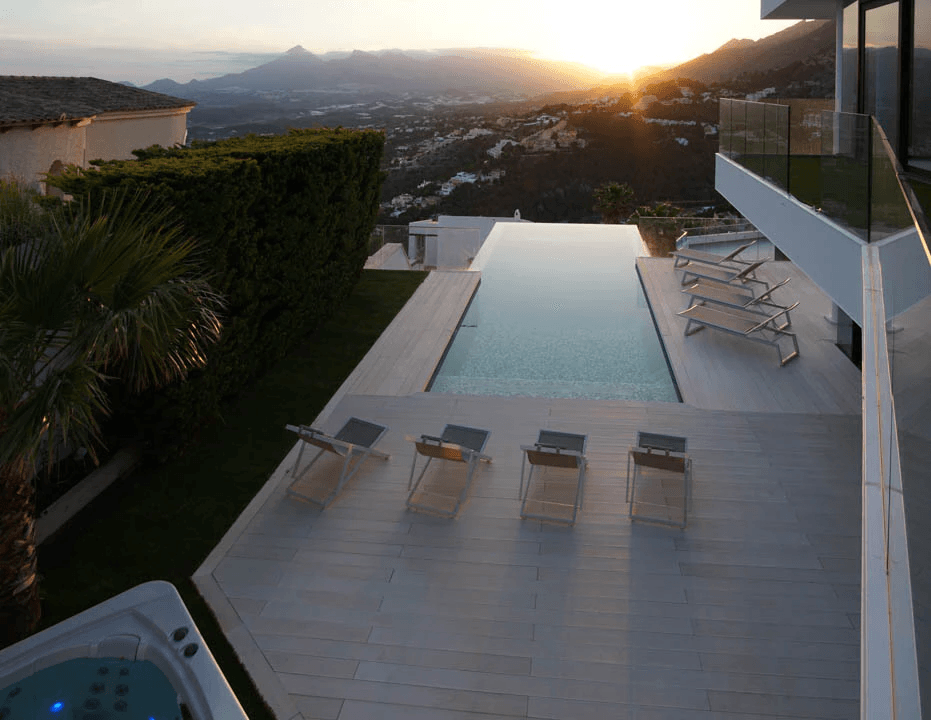 Villa for sale in Altea