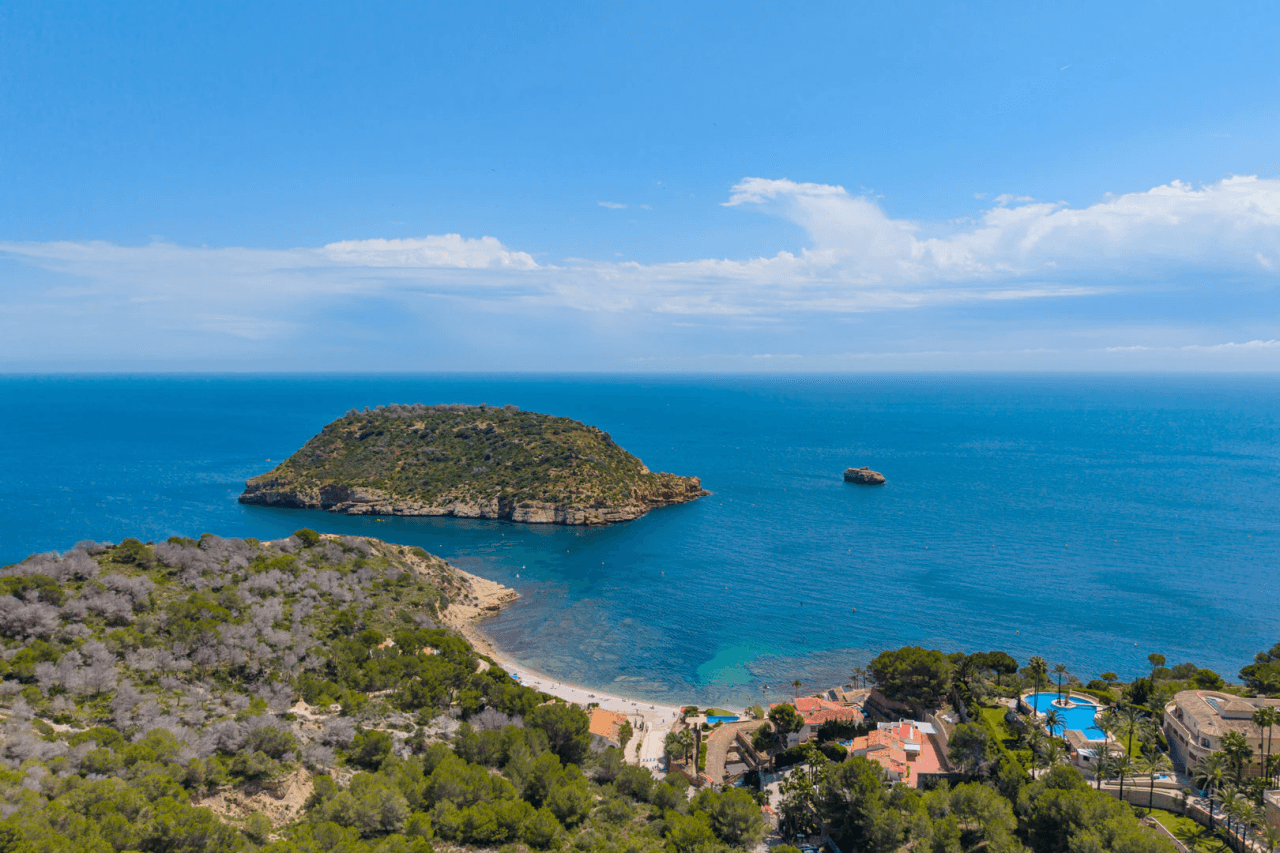 Terrain à la vente à Javea