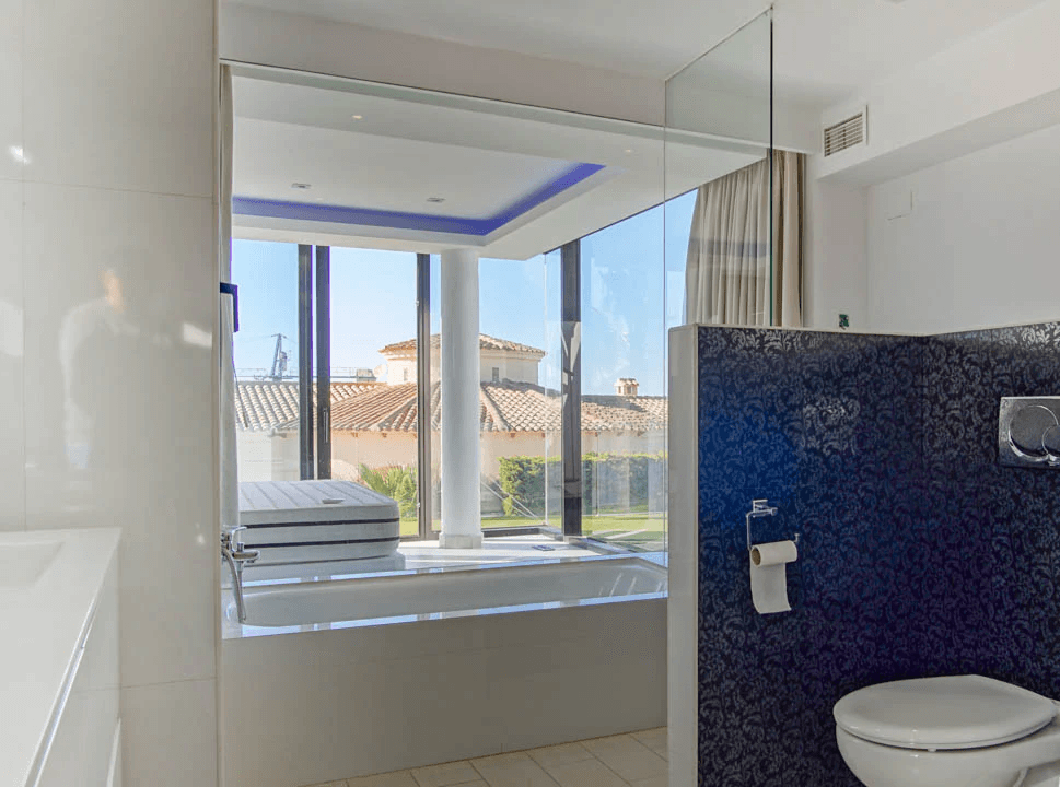 Villa for sale in Altea