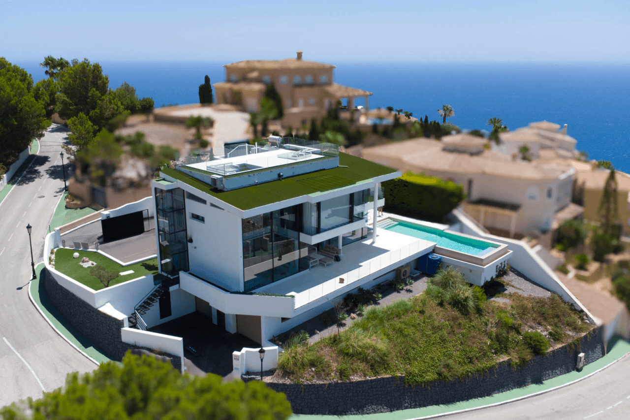 Villa for sale in Altea